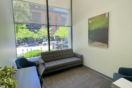 Office Evolution - Boise - Private Flex Office | Conversation Room