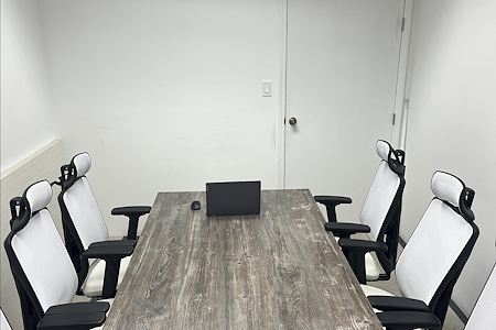 The BYND Coworking Company - Meeting Room 1