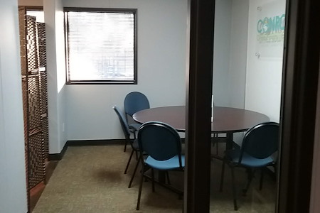 Conroe Office Solutions - Huddle Meeting Area