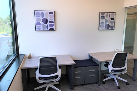Office Evolution - Madison Arboretum - Dedicated Desk