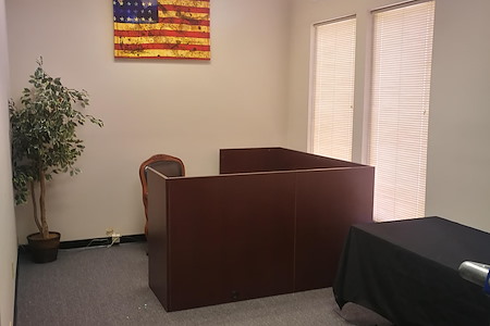 My Conyers Office - Hot Seat/ Open Desk