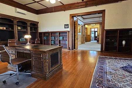 Historic Blackwell Mansion - Library CoWorking Desks