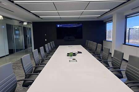Venture X | Chicago - Deerfield - Grand Conference Room