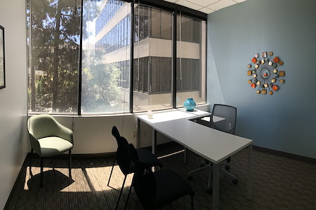 Regus | Twin Towers - Office window office