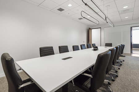 (NSC) Orange Tower - 12 Person Conference Room
