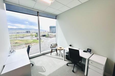 SPACES | 3300 North Triumph Boulevard - Dedicated Window Office