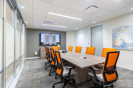 Office Evolution - Arlington-Rosslyn - Meeting Room--Up to 12