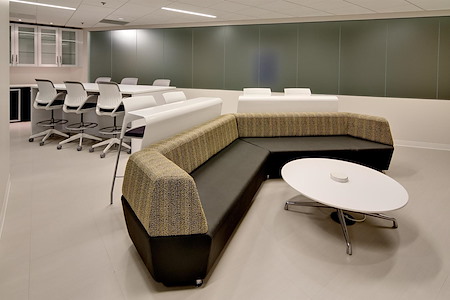 AdvantEdge Workspaces - Chevy Chase, DC Center - Gallery Place