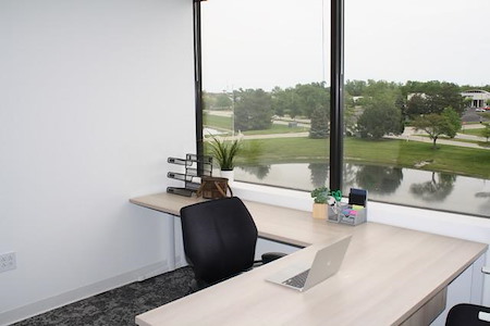 Office Evolution - Carmel - Pond View Window Dedicated Office