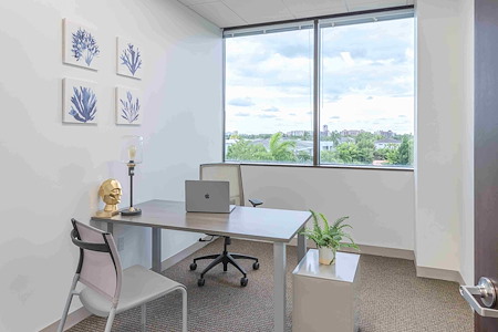 Quest Workspaces- Boca Raton - Hybrid Office - 2nd Floor