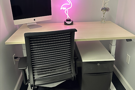 CCLG Workspace Center - Dedicated Desk