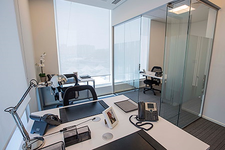 Regus | Doha, Bank Street - Office Suite