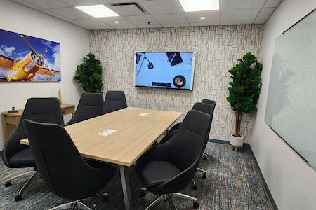 Office Evolution West Palm Beach - Piper Meeting Room
