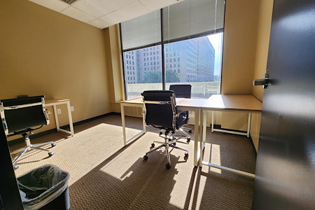 TKO Suites - 300 Delaware - Window Office for One