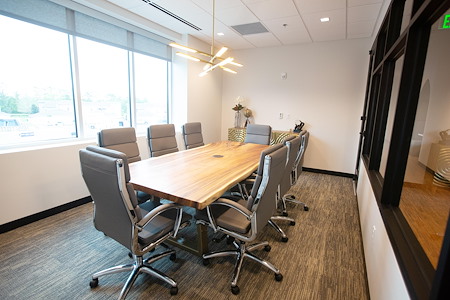 The 5TH Floor - Game Changer  Meeting Room