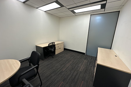 Canada Place Business Centre - Semi-Private Dedicated Desk