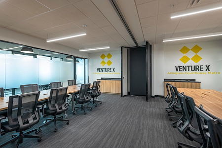 Venture X | Arlington - Courthouse Metro - Super Hornet &amp;amp; Chinook Conference Rooms