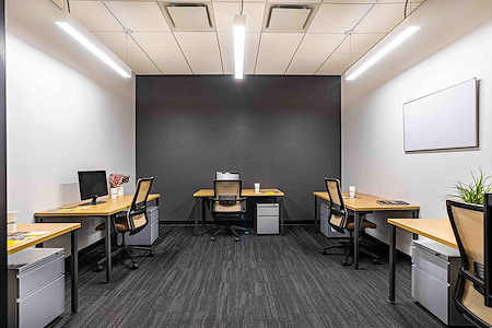 Venture X | West Palm Beach - CityPlace - 5 Person Private Office