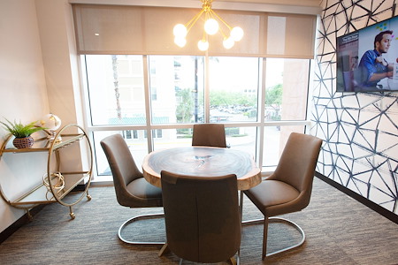The 5TH Floor - Innovator Meeting Room