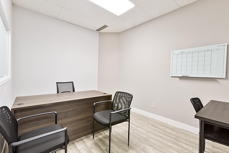 Zemlar Offices - Vaughan - Flex Desk 1