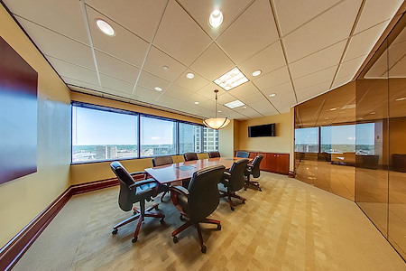 (CIN) Columbia Plaza - 8 Person Conference Room With a View!