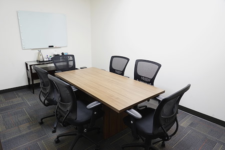 Executive Workspace| Carrollton - Medium Conference Room