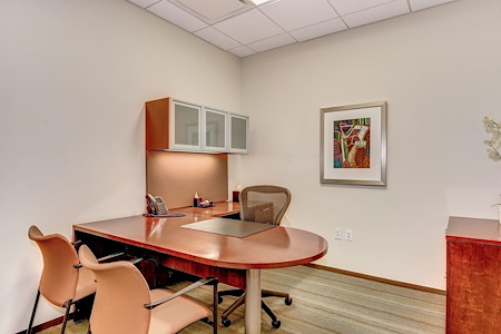 Carr Workplaces - Reston Town Center - Full time Interior Office