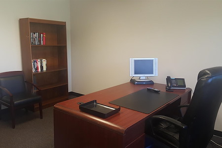 Creve Coeur Workspace - Team Office with Window View