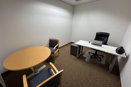 (BEL) Eastside Office Center - Interior Office