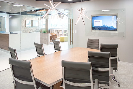 Lucid Private Offices | Allen - Fairview - The Becket Boardroom