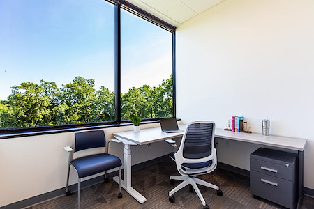 Office Evolution - Madison Arboretum - Large Private Office