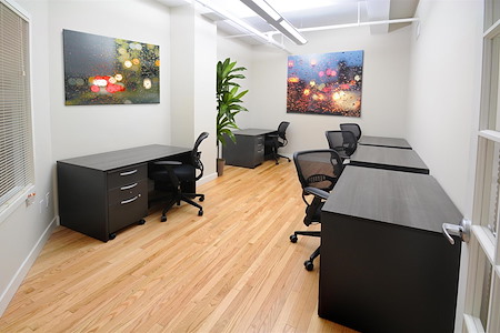 Select Office Suites - 1115 Broadway Flatiron NYC - Team Office 1143