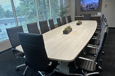NorthPoint Executive Suites Duluth - Executive Boardroom