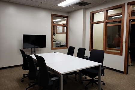 ReadiSuite - Veronica Building - Meeting Room - 313