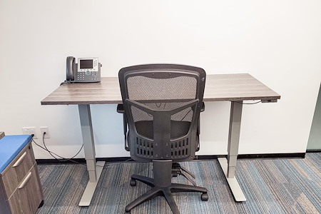 West Quay Offices - Dedicated Desk