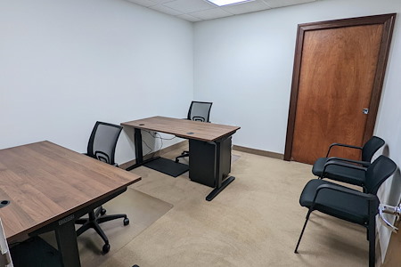 Lakeside Workspaces - 1-3 Person Private Office with Closet