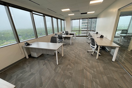 Office Evolution East Brunswick - Modern Team Room  with Fantastic View