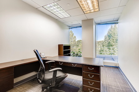 Office Evolution - Naperville - Exterior Office