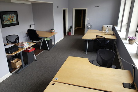 Etc Coworking - Dedicated Desks