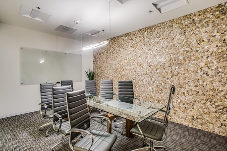 Lucid Private Offices | Sugar Land - The Taylor Boardroom