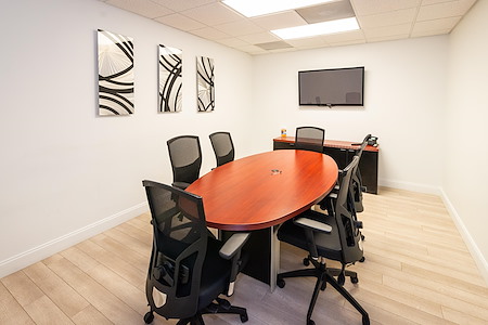 Crown Center Executive Suites (CCESuites) - New York Meeting Room