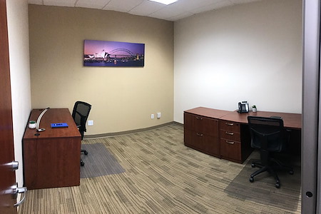 Pleasanton Workspace - 2 -person Interior Office