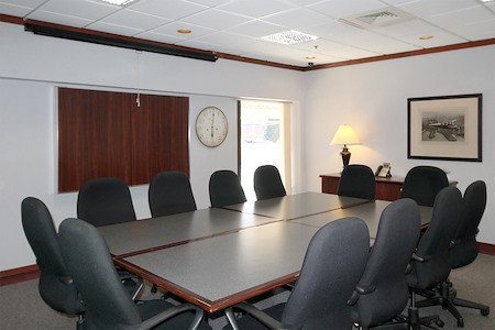 AmeriCenter of Franklin/Southfield - Conference Room A (Executive Boardroom)