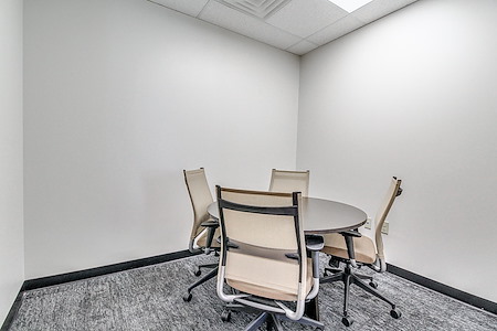 Essential Offices | Union Plaza Business Center - Launch Room