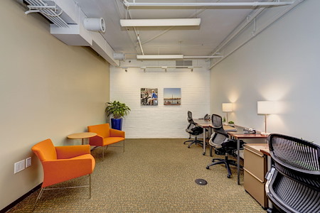 Carr Workplaces - Dupont - Dedicated Desks