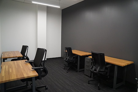 Venture X | Columbia East - 4 Person Private Office - office 146