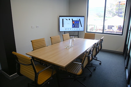 Riva Offices - 8 Person Meeting Room