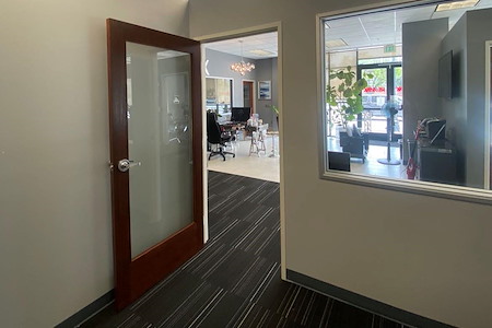 We Have the Perfect Office for You! - Private Office