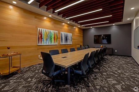 FUSE Workspace-Four Points - Board Room
