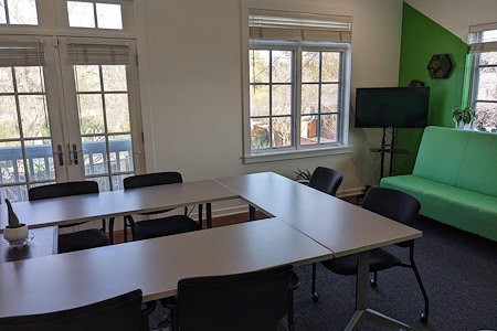 CQG Coworking - Conference Room